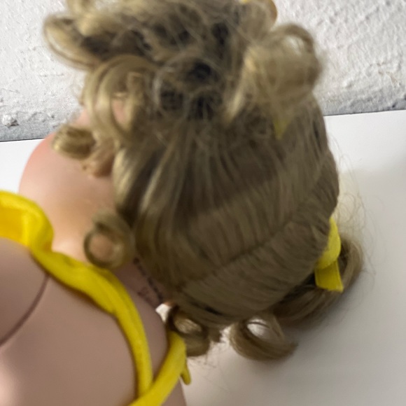 Summer Lovin Tweety Ashton Drake Porcelain Doll with Tweety Bird - Picture 7 of 13